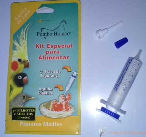 Seringa-de-Alimentacao-Passaros-Medios__99251.jpg
